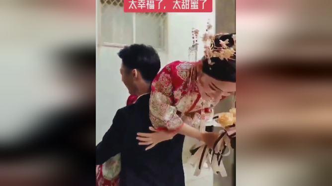 请出示文件